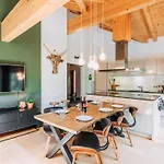 Drei Berge 7 Apartman *