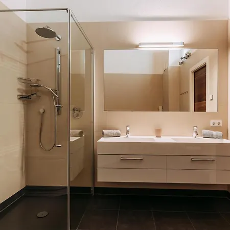 Drei Berge 7 Apartament